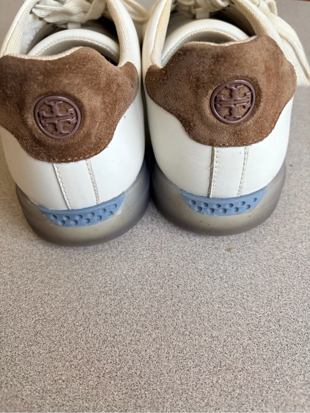 Tory Burch court designer