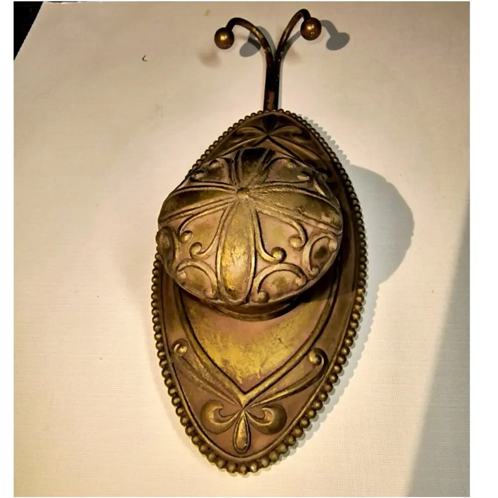 None 1582 reproduction