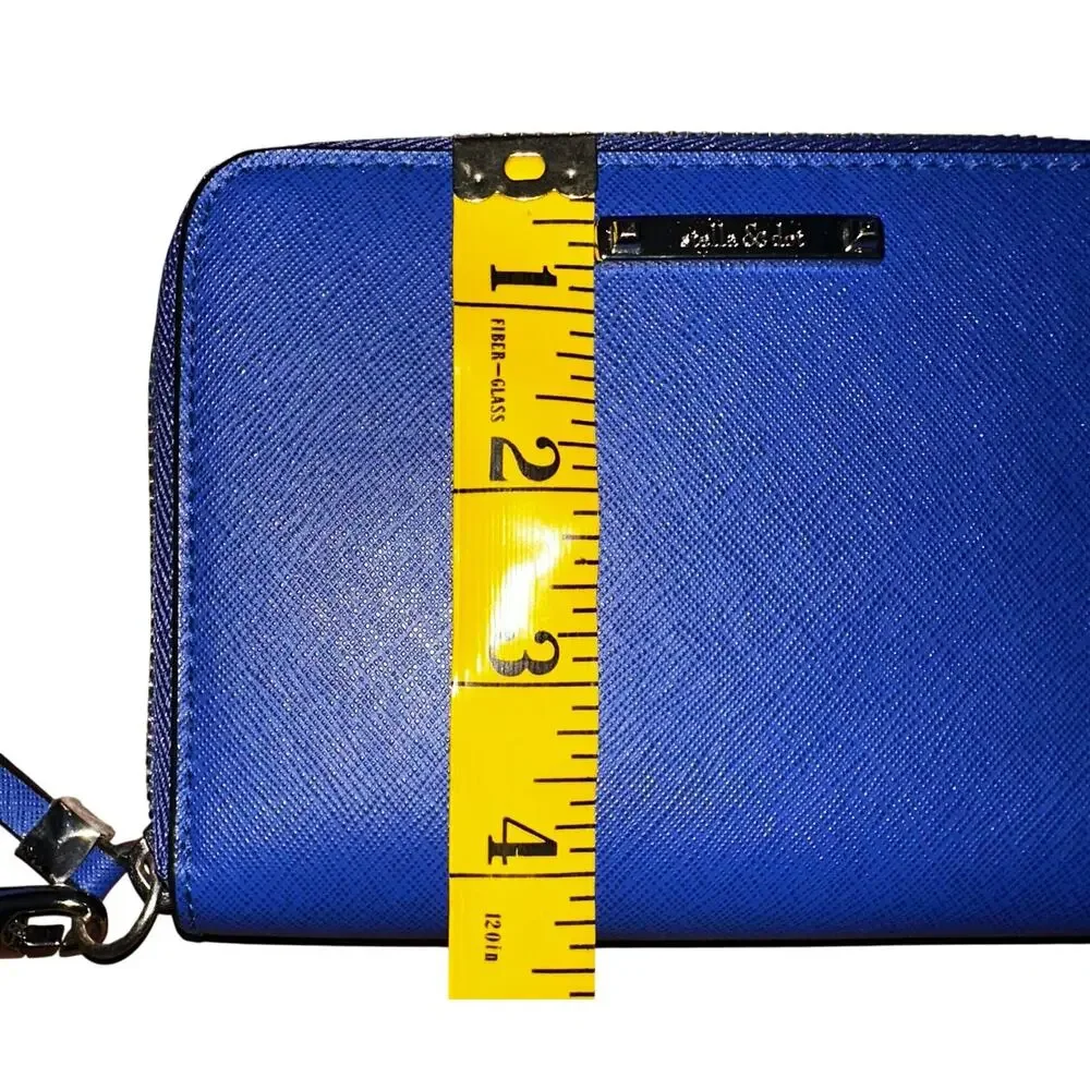 UEC Chic Stella & Dot Blue Chelsea Tech Wallet with Wristlet Strap