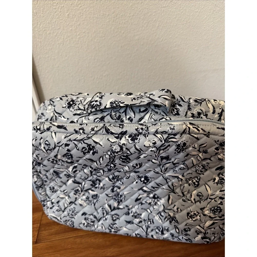 Vera Bradley vera bradley