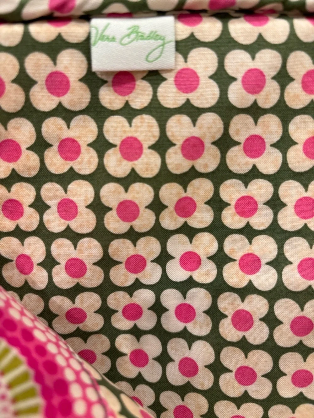 Vera Bradley‎ Olivia Pink & Green Neoprene Tablet Case / Sleeve, Kindle Holder