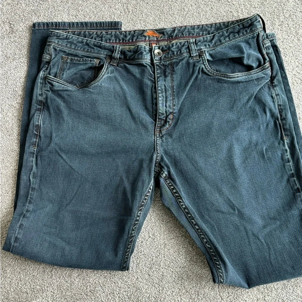 Tommy Bahama tommy bahama
