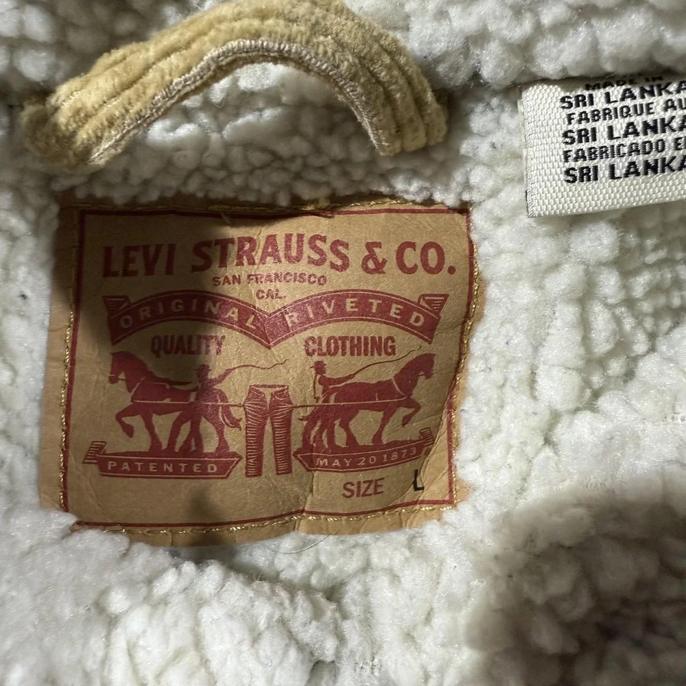 Levi's Jacket Mens Large Beige Velvet Quilted Sherpa Lined Button Front Winter