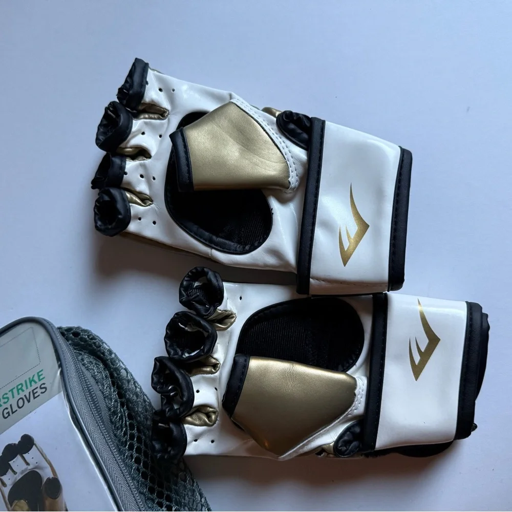 Everlast Multi-Purpose Training Gloves in Gold and White‎
