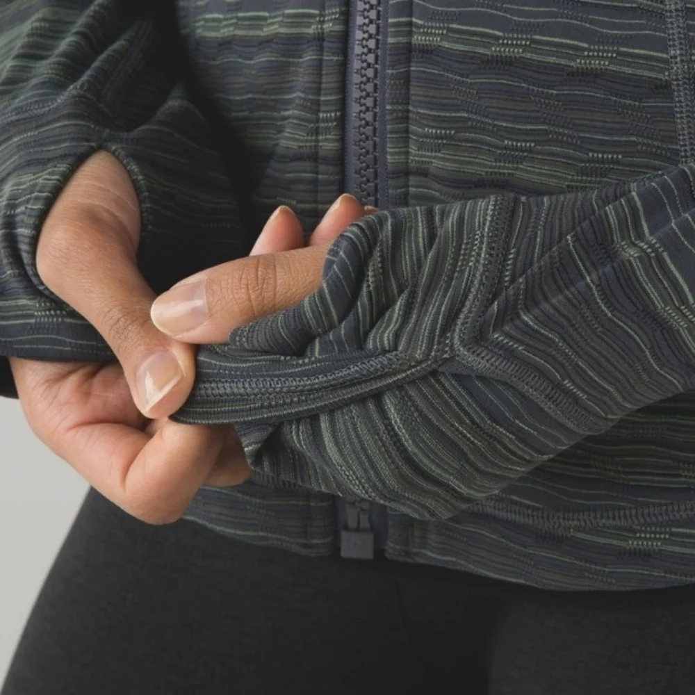 lululemon athletica pair it