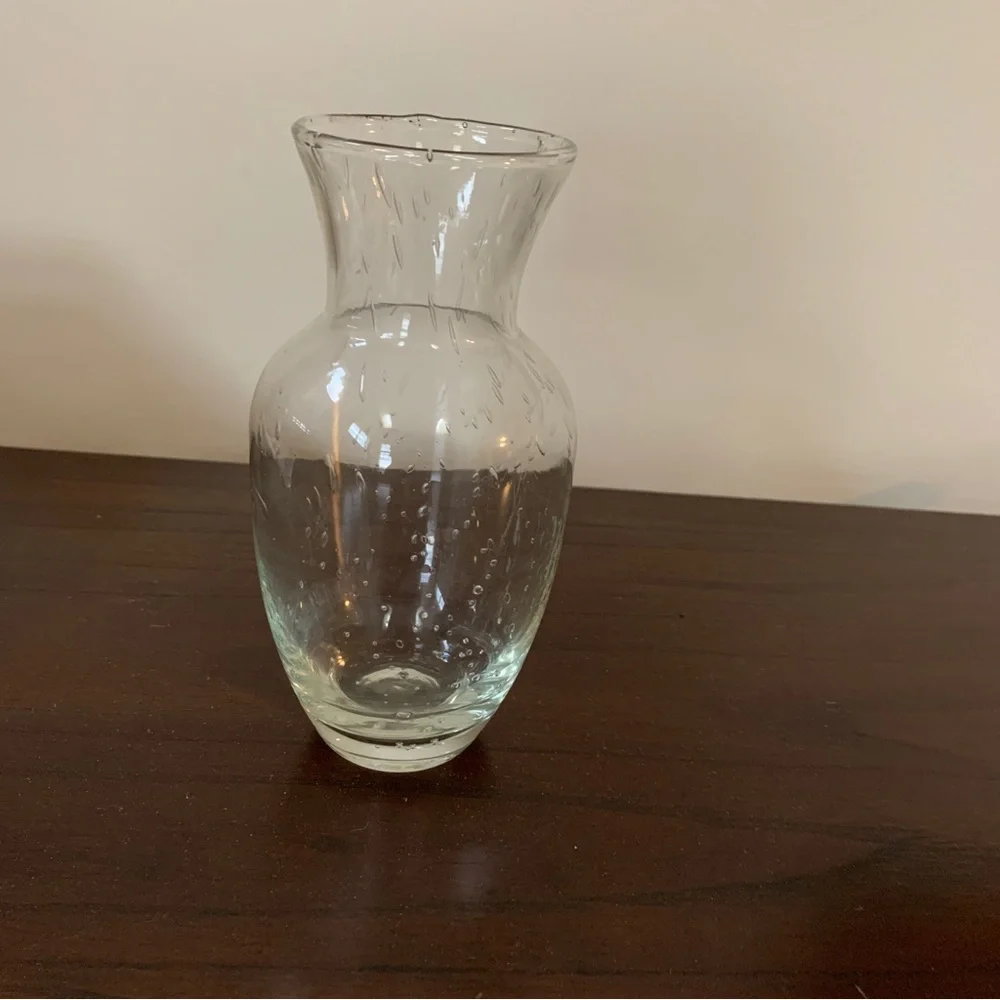 4/$15 one small glass vase