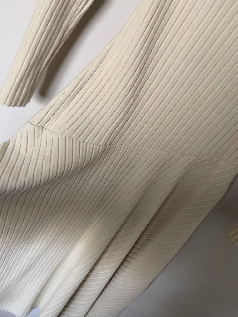 Zara elegant ribbed