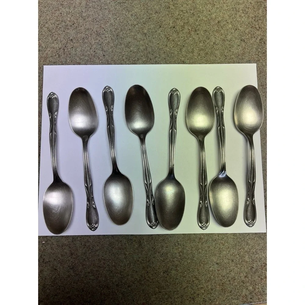 International Silver superior knives soup