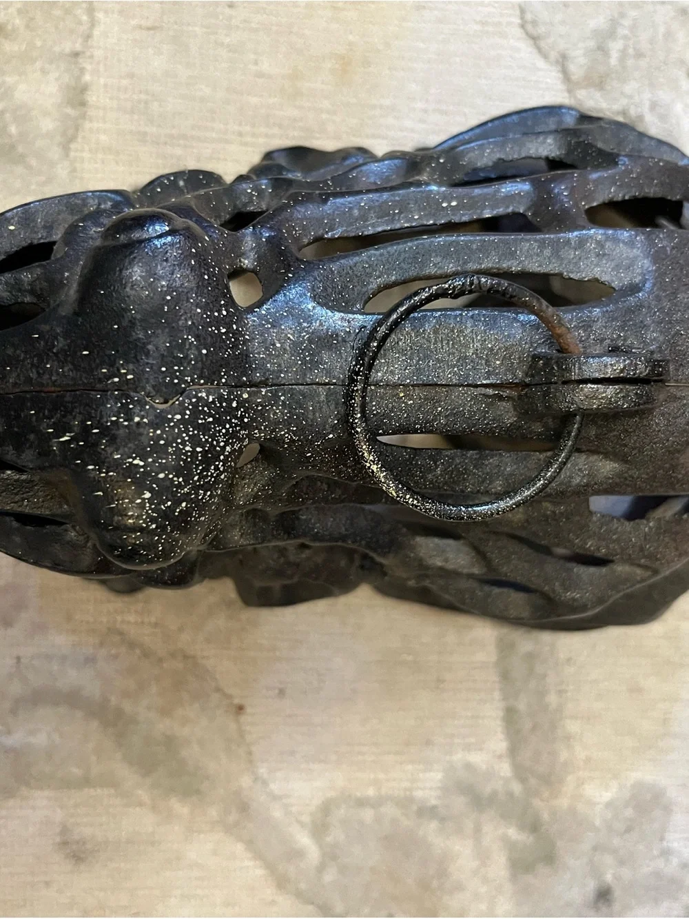 N/A decorative cast