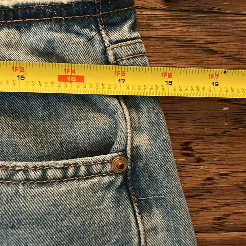 Fashion Nova Flaunting It Baggy Ripped Denim Bermuda Shorts Size 11