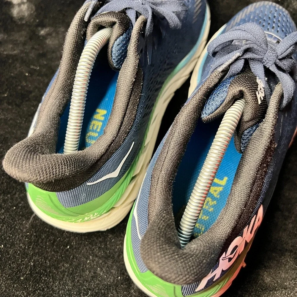 Hoka One One hoka one