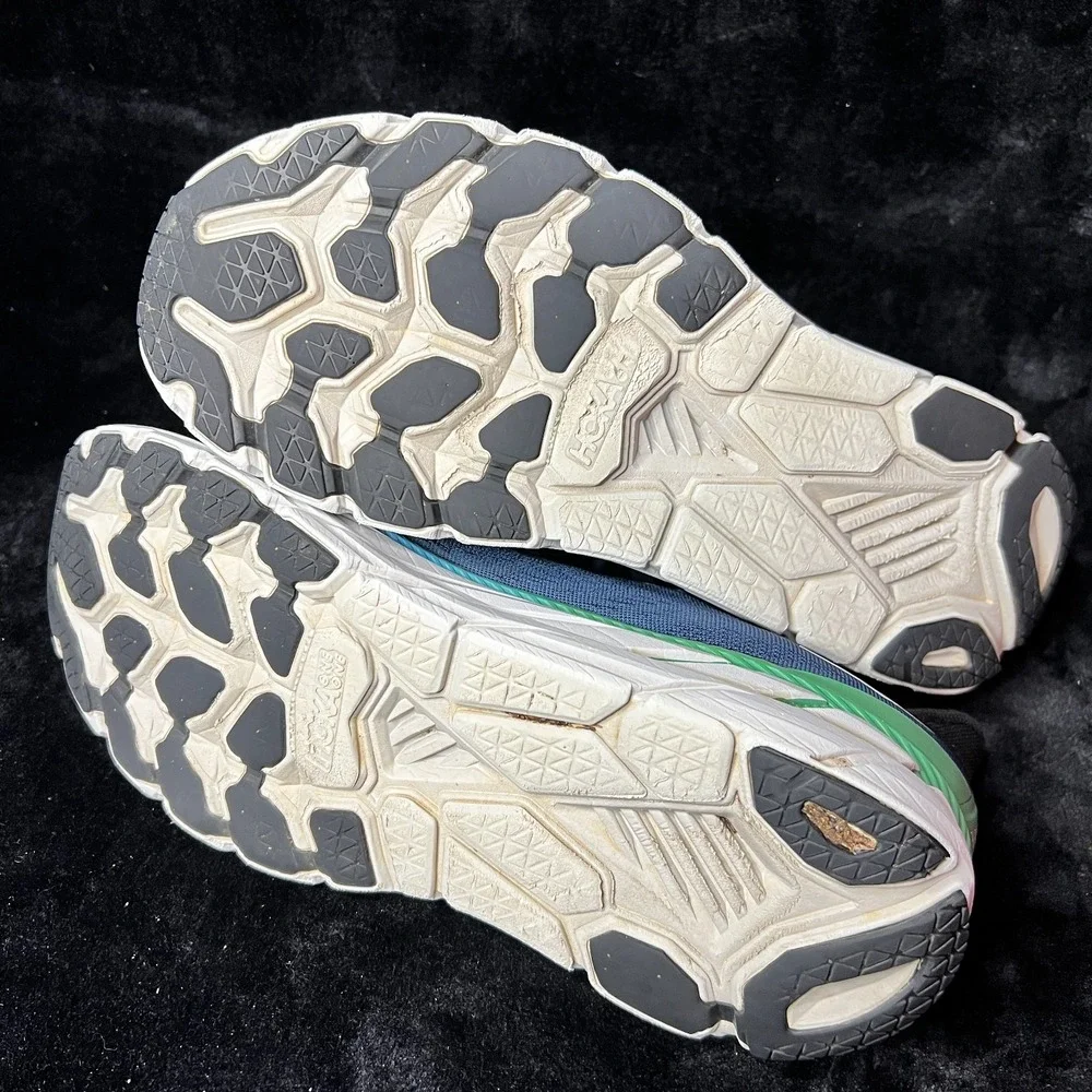 Hoka One One hoka one