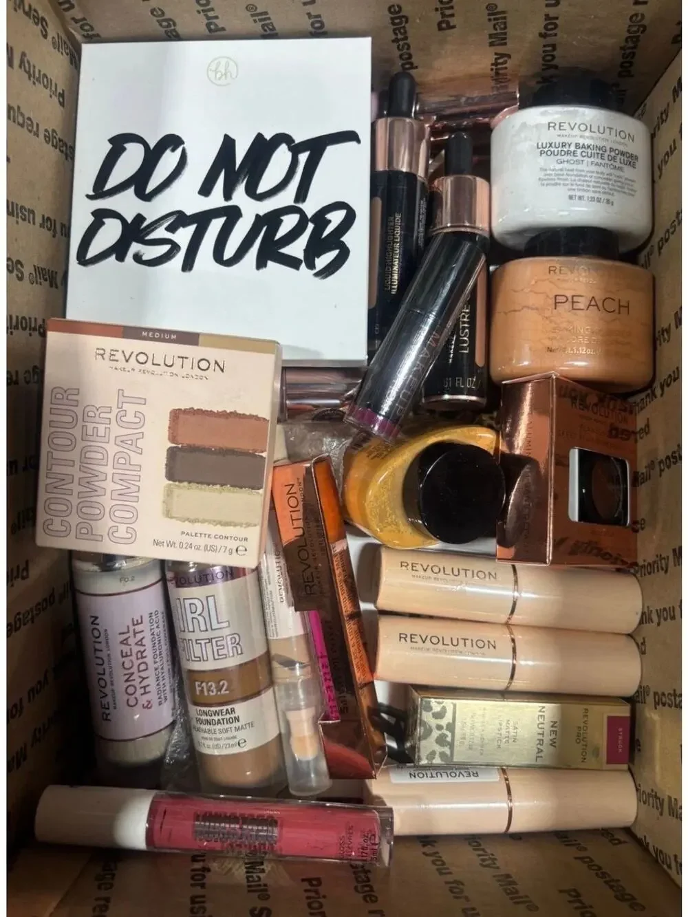 50 Piece Revolution Resellers Box NWT