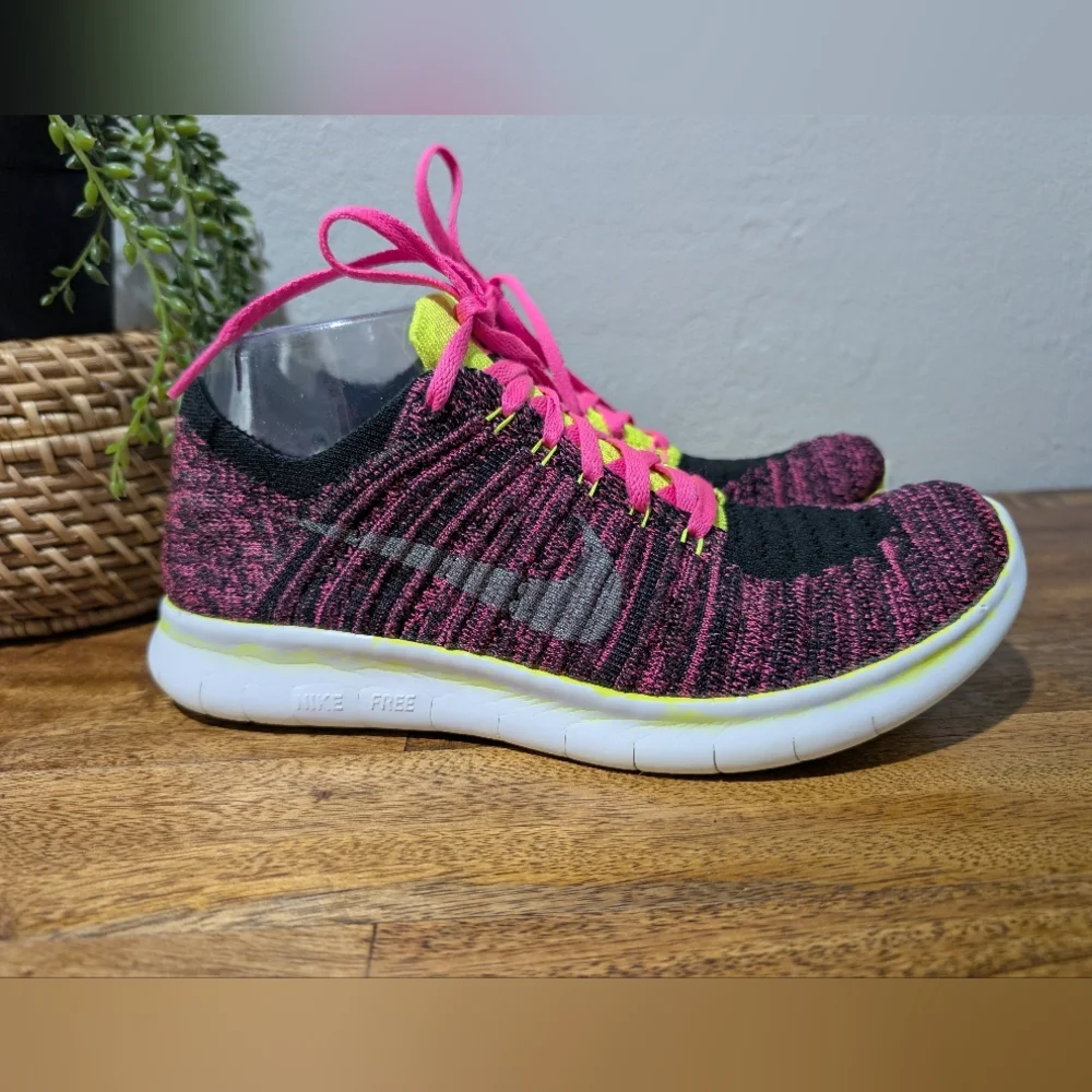 Nike gently pre