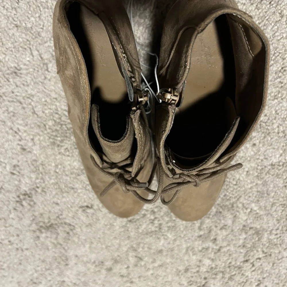 Universal Thread bootie offer sz