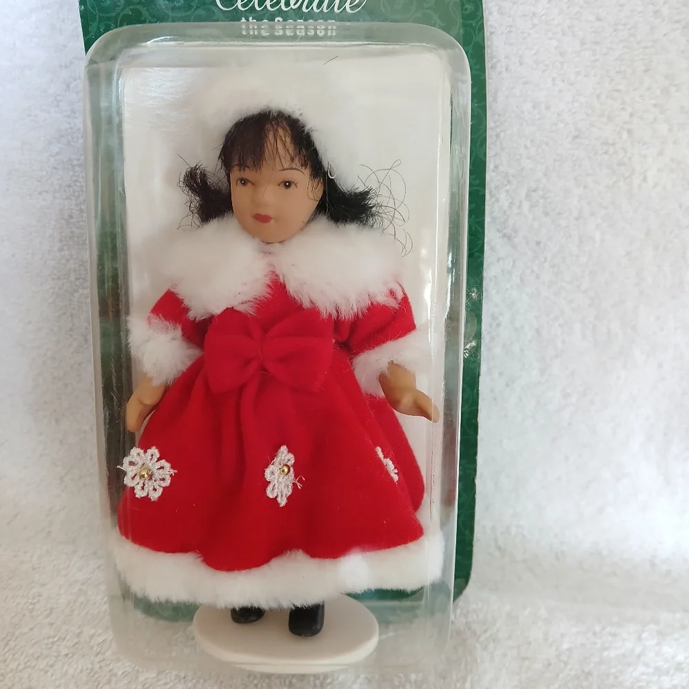 celebrate the season updating white home