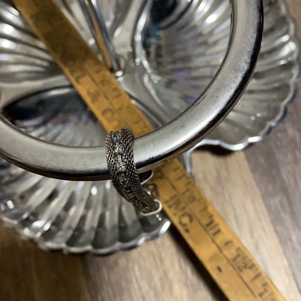 N/A jewelry holder