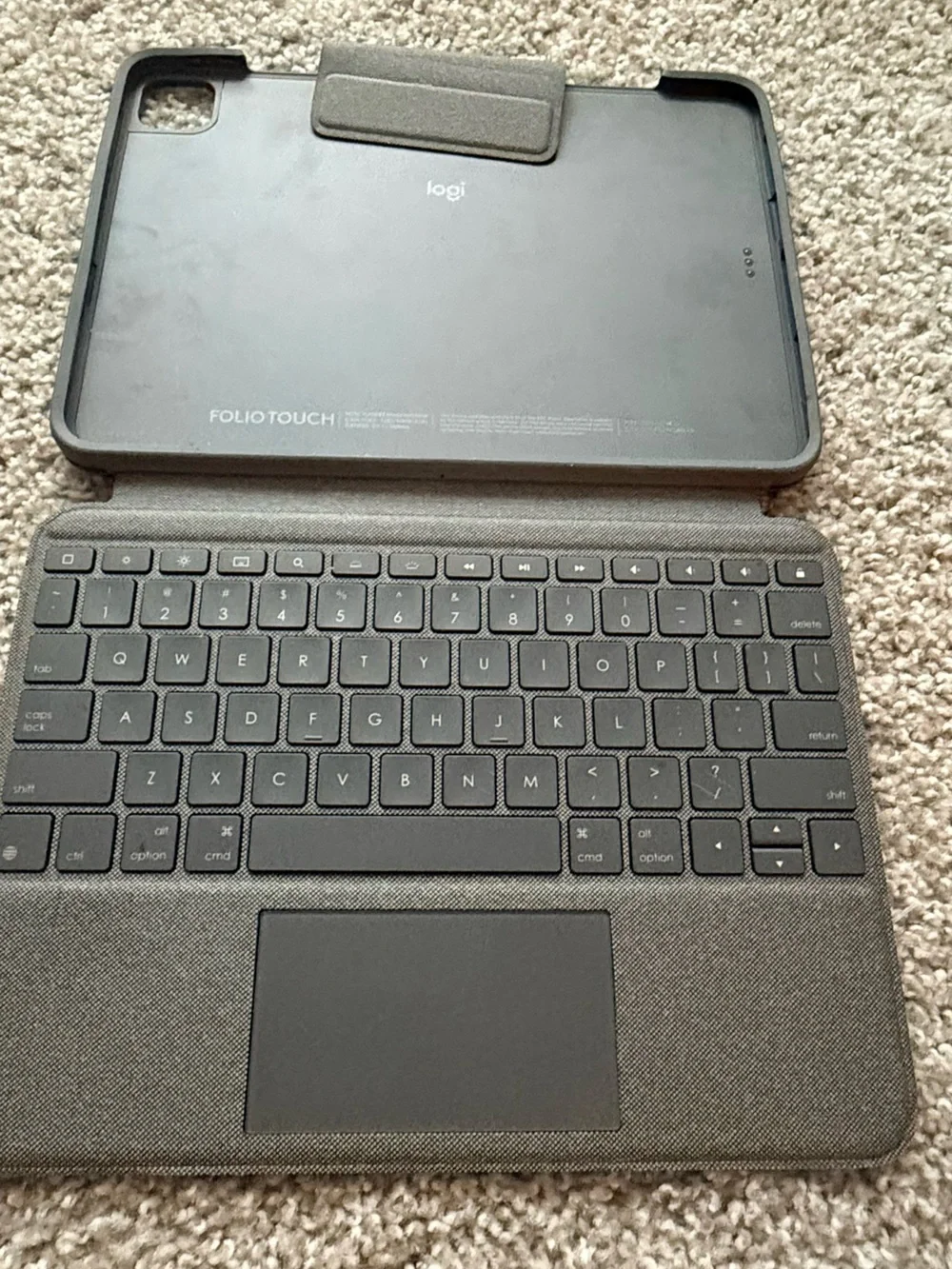 Logitech cover camera