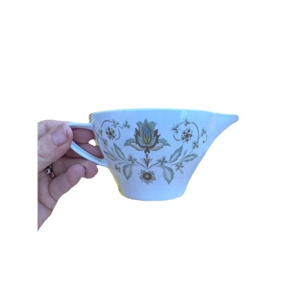 Vintage White Noritake Set of 11 Cups Creamer Green Floral Pattern‎ Melamine