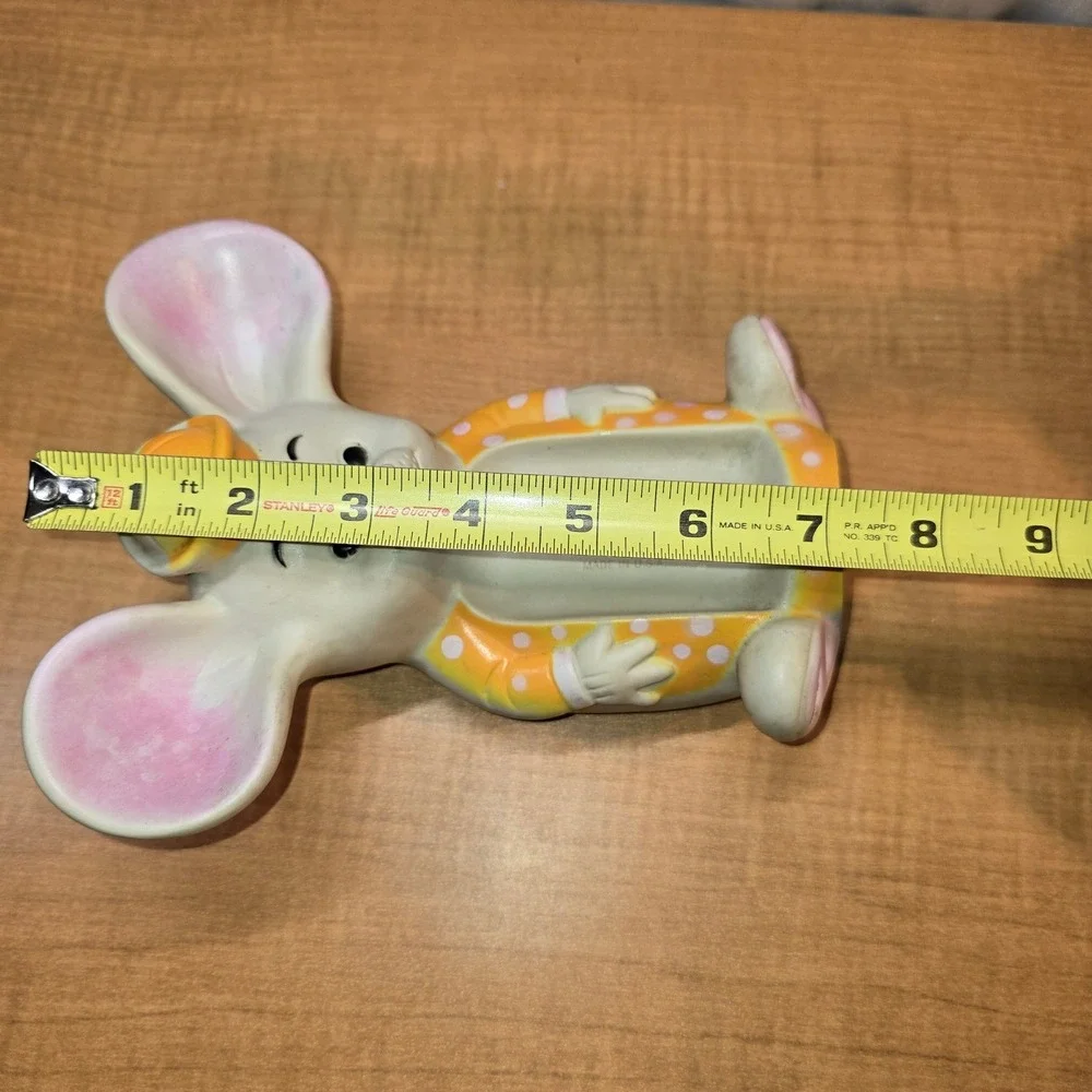 Vintage Rare Merle Norman‎ Cosmetics Squeaky Clean Rubber Soap Dish Bunny Rabbit