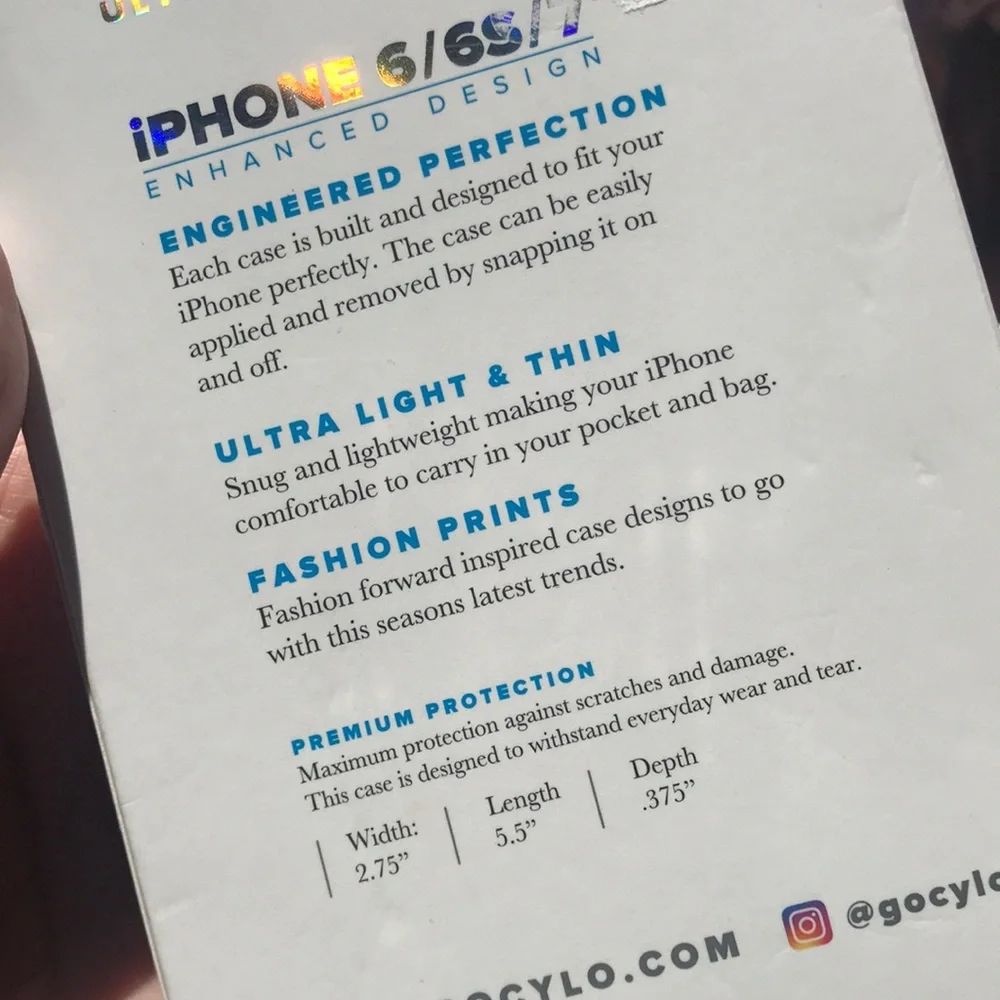 Cylo Pop Making Spirits Bright iPhone 8 Case. NEW!