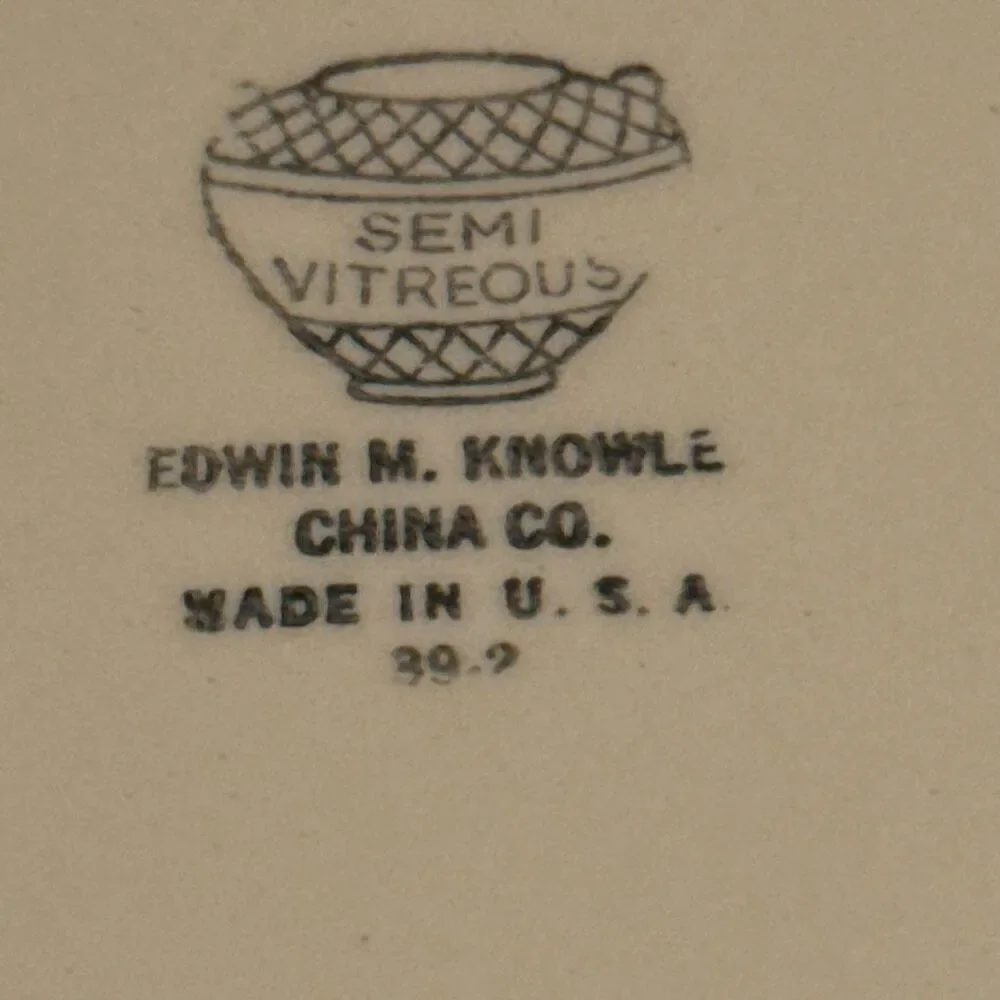 Edwin M. Knowles Gold Rimmed‎ Floral Dinner Plate
