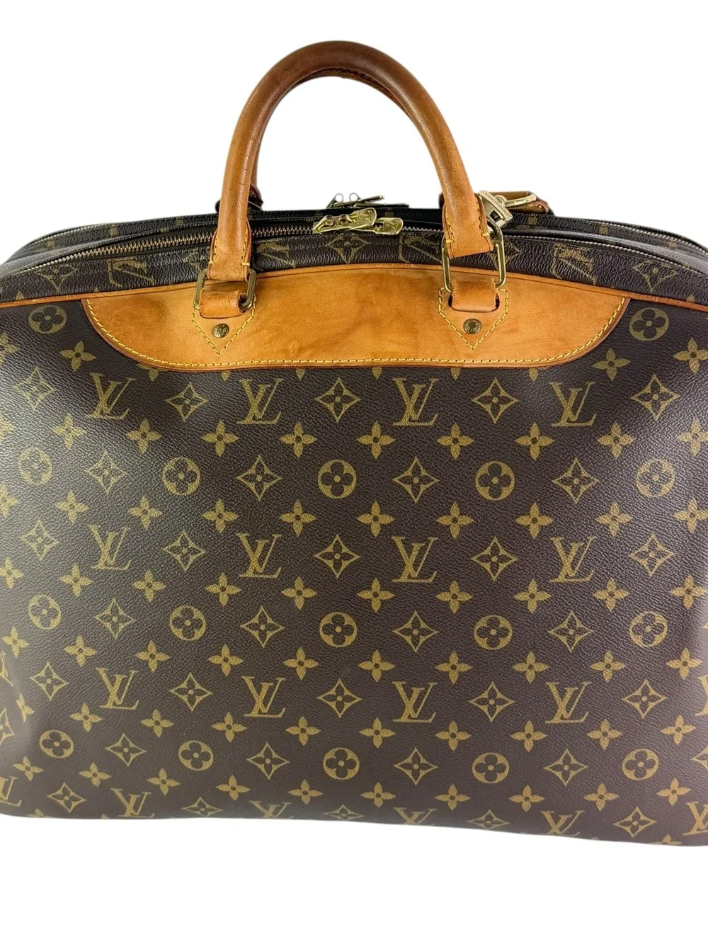 Louis Vuitton very good