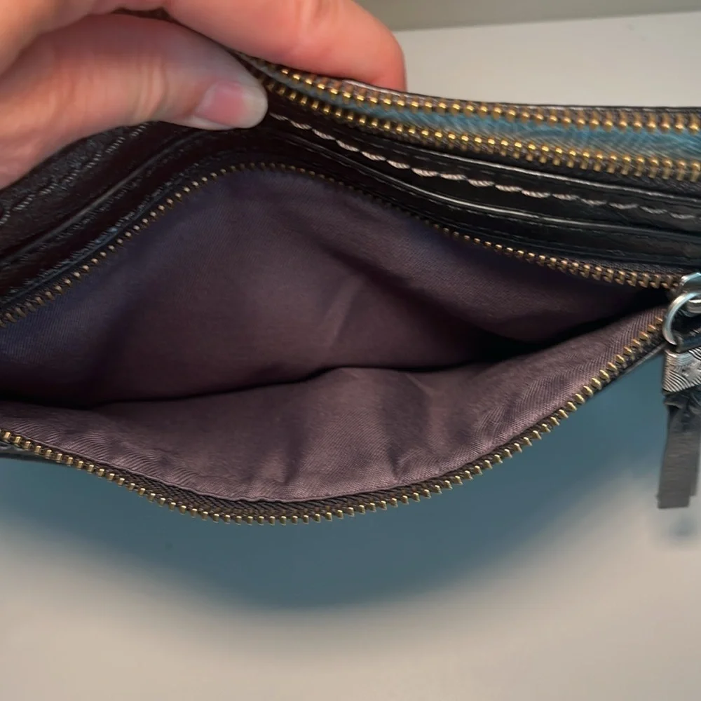 The Sak sleek stylish