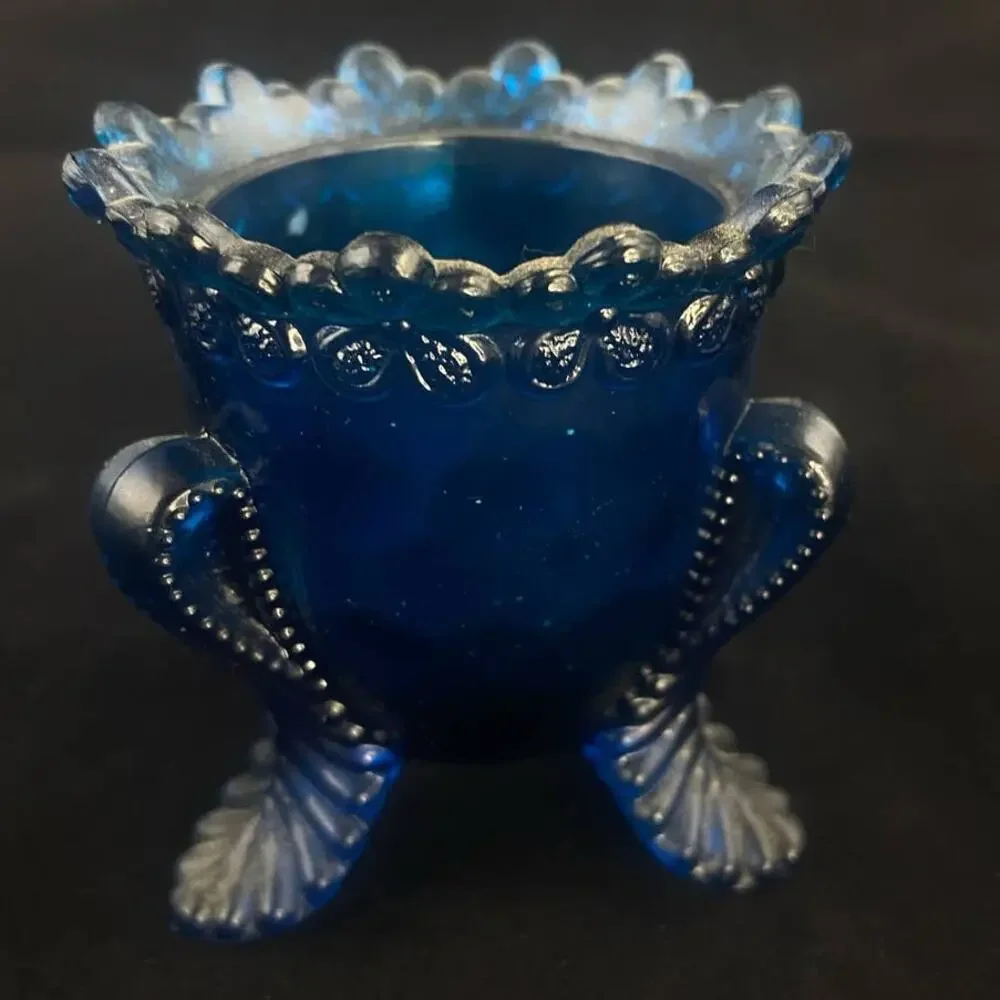 Boyd Art Glass Forget Me Knot Toothpick Holder Cobolt Blue