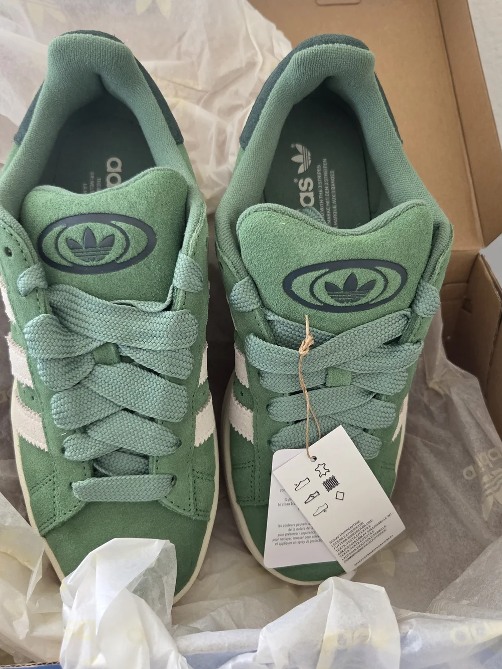 adidas classic low