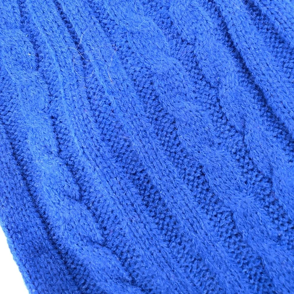 N/A blue cable