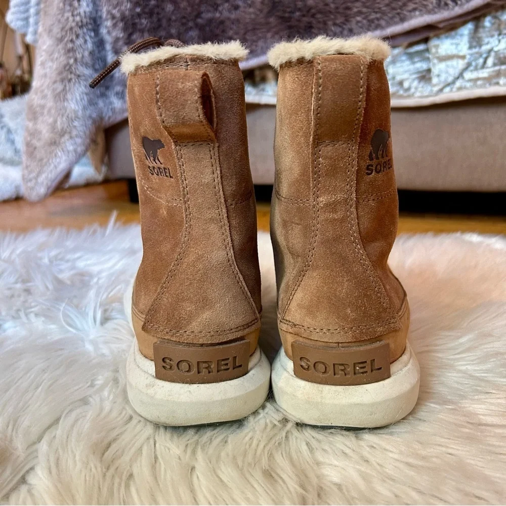 Sorel women explorer