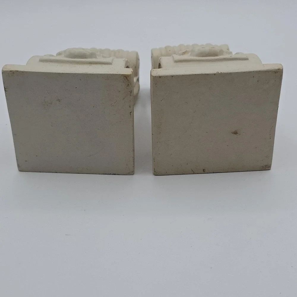 Unmarked brand type