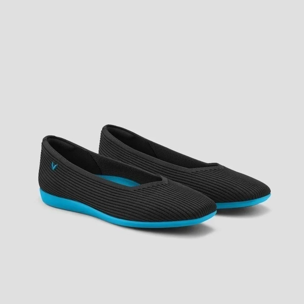 VIVAIA Lightweight Square-Toe‎ V-Cut Flats (Margot Walker) – EU 41 / US 9.5