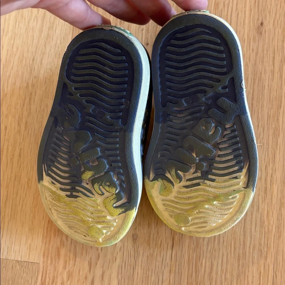 Native Shoes good used