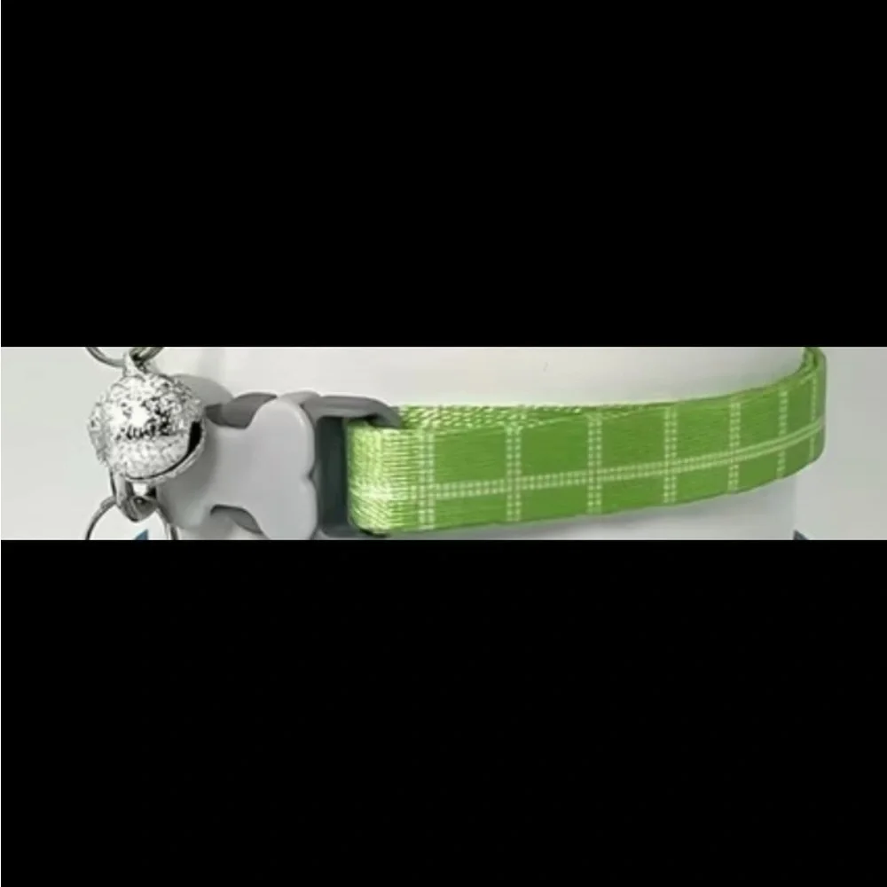 N/A light green