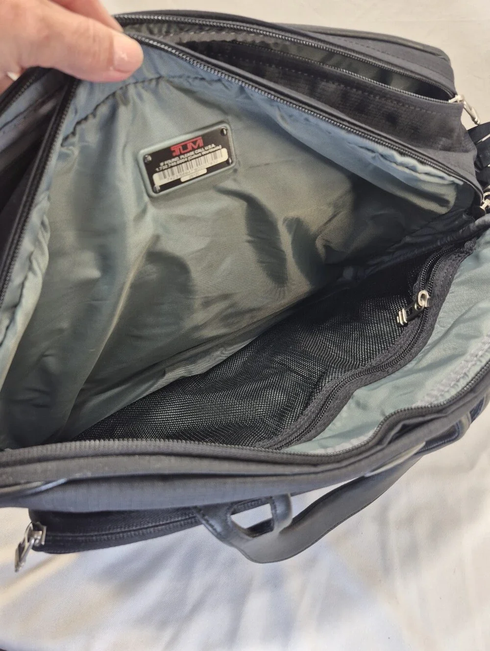 Tumi Expandable Laptop Briefcase Ballistic Nylon Multi Pocket Black Strap 25720