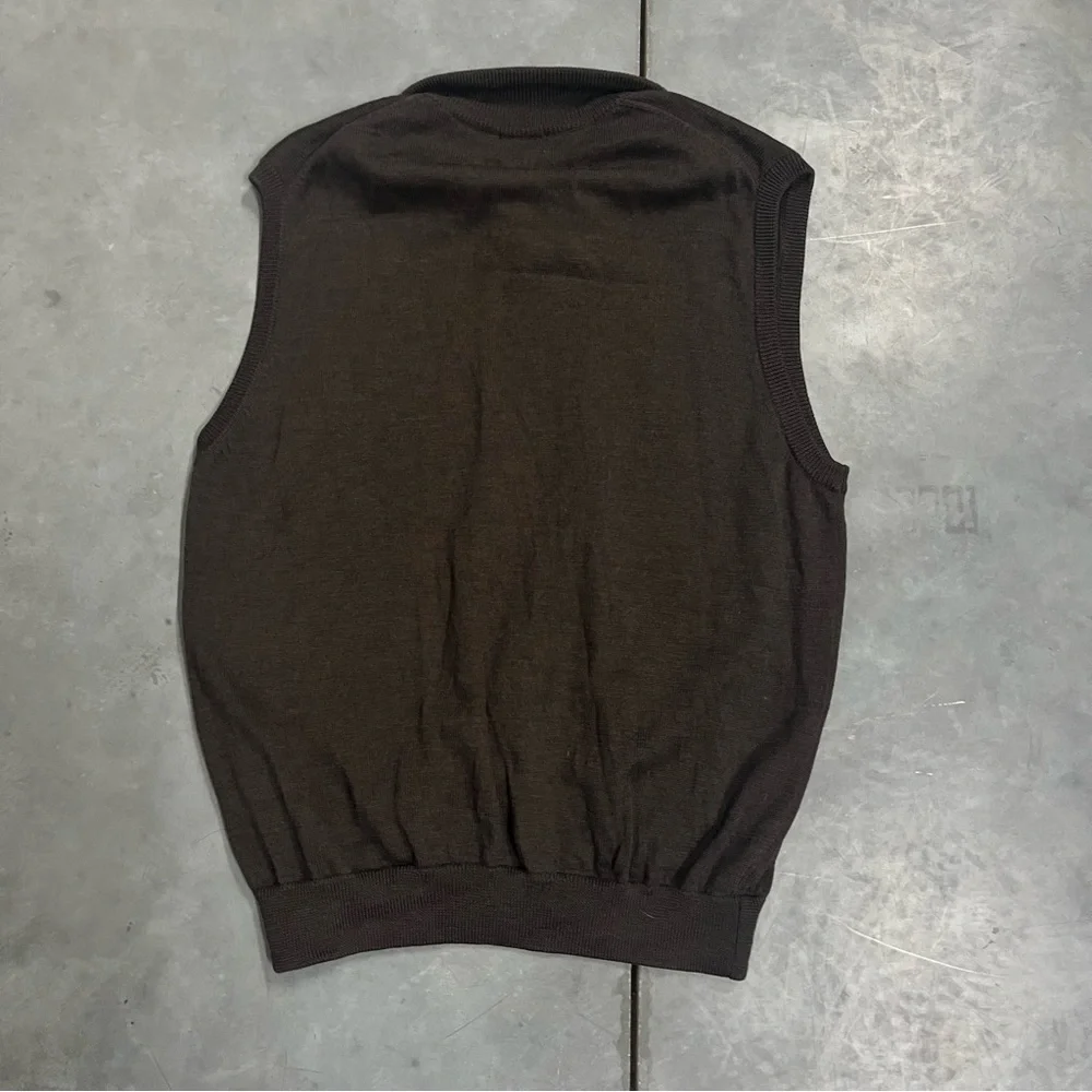 Brooks Brothers classic zip