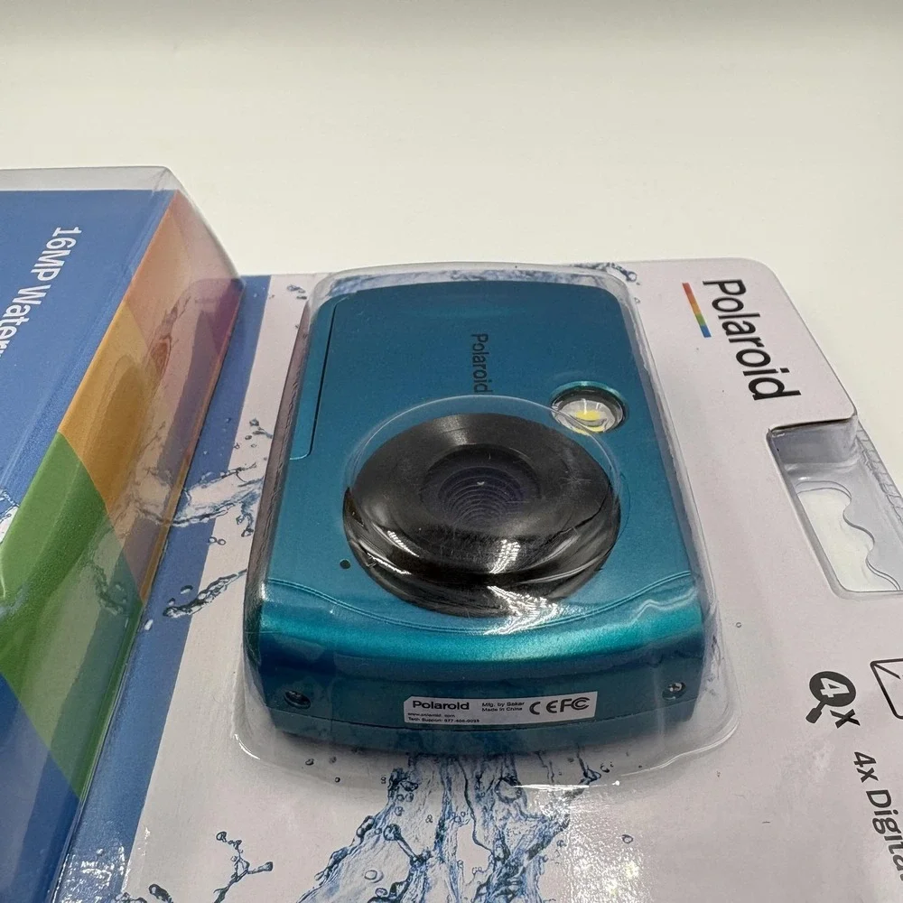 Polaroid brand model