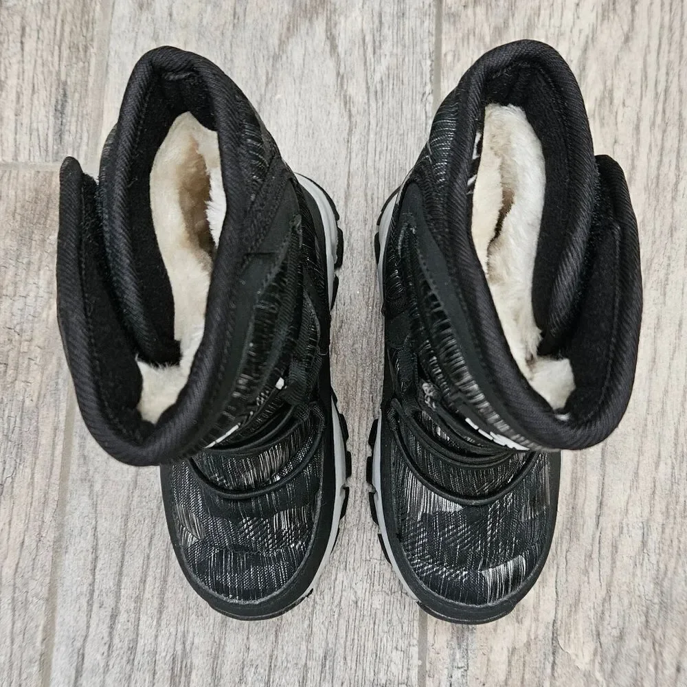 Hobibear Black and Gray Faux Fur Lined Snow Boots Size 8.5 Toddler
