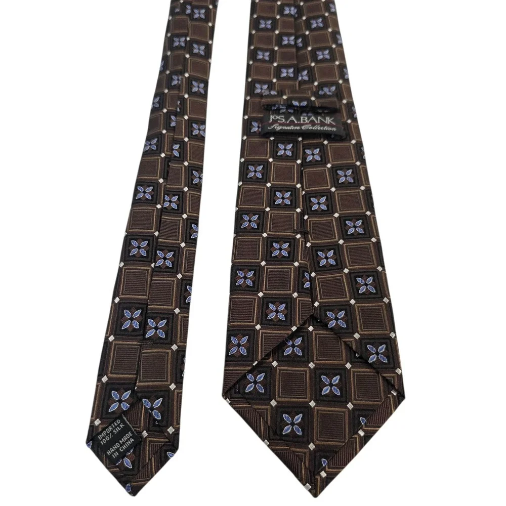 Jos A Bank Signature‎ Collection Mens Necktie 7-fold Brown Blue Silk Embroidered