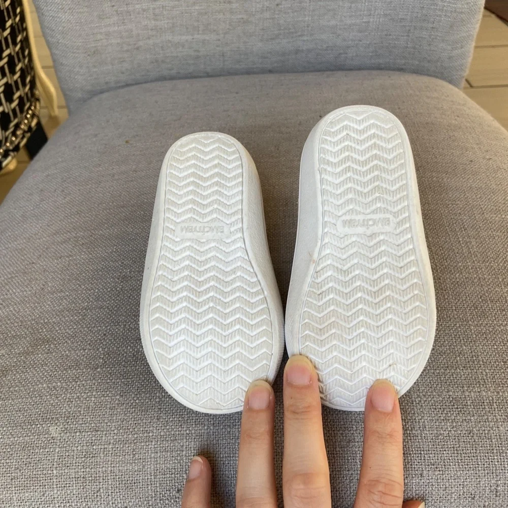 BMCiTYBM White Slip-On Infant Non-Slip First Walker Sneakers US Size 5