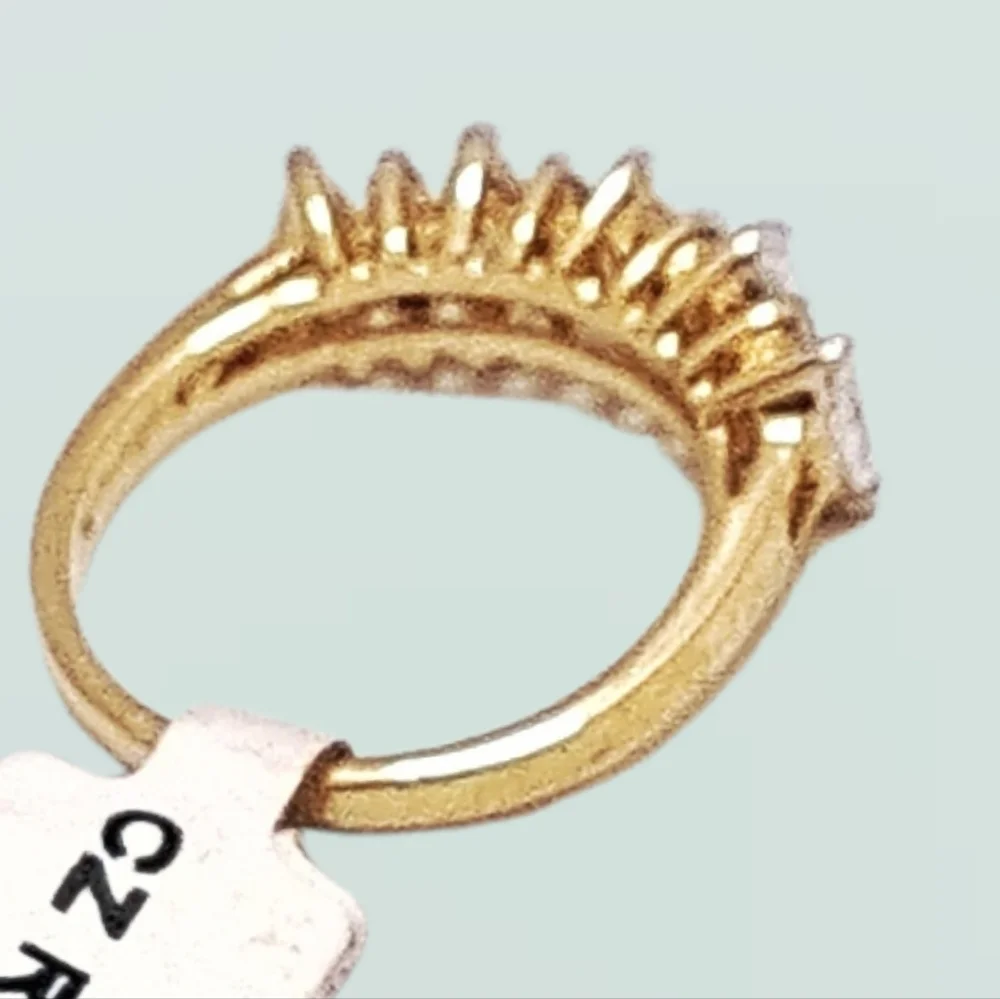 N/A elegant gold