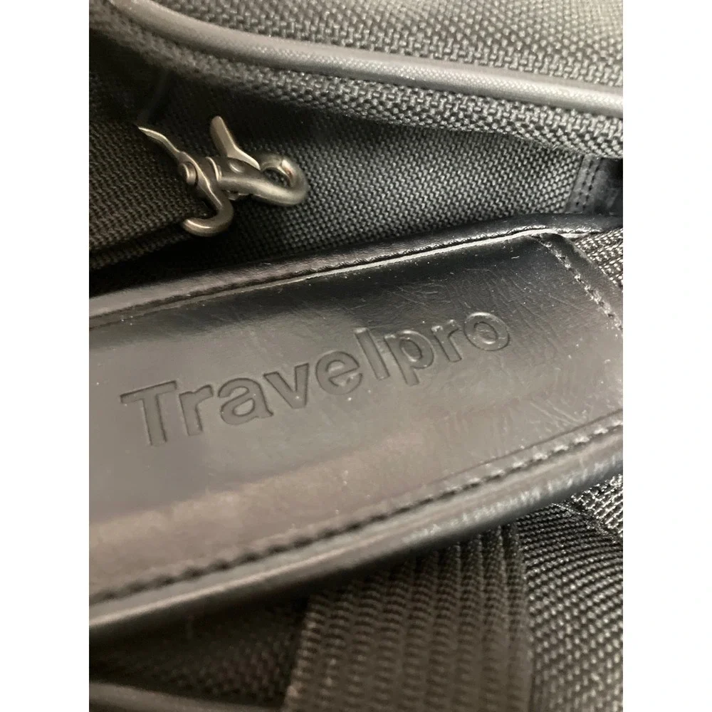 Travelpro walkabout tote
