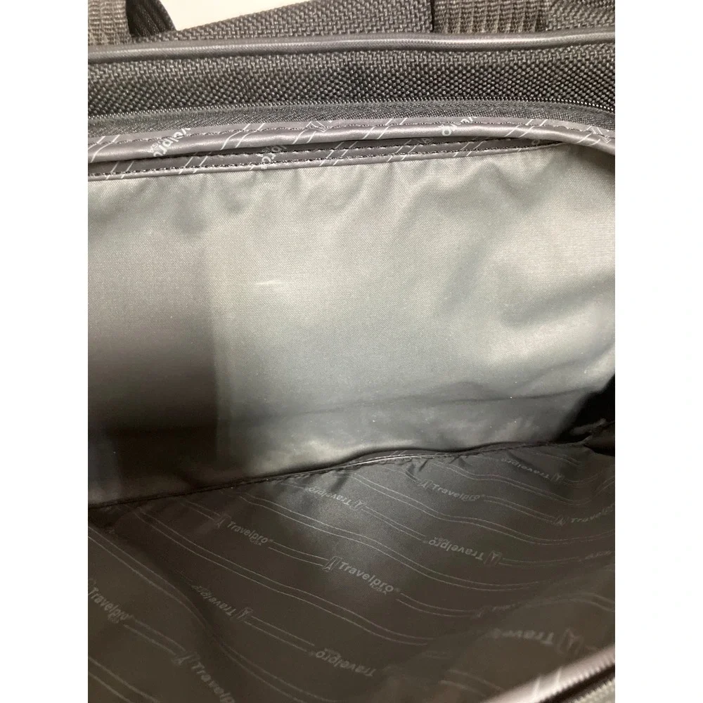 Travelpro walkabout tote