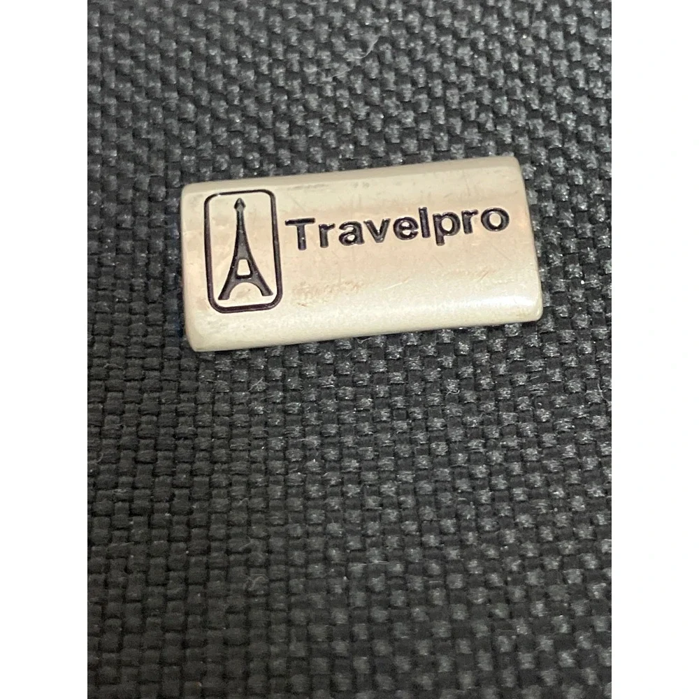 Travelpro walkabout tote