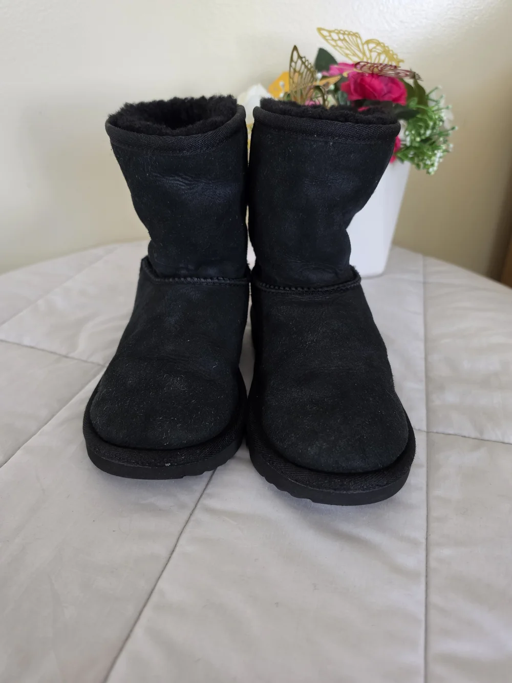 UGG pre owned