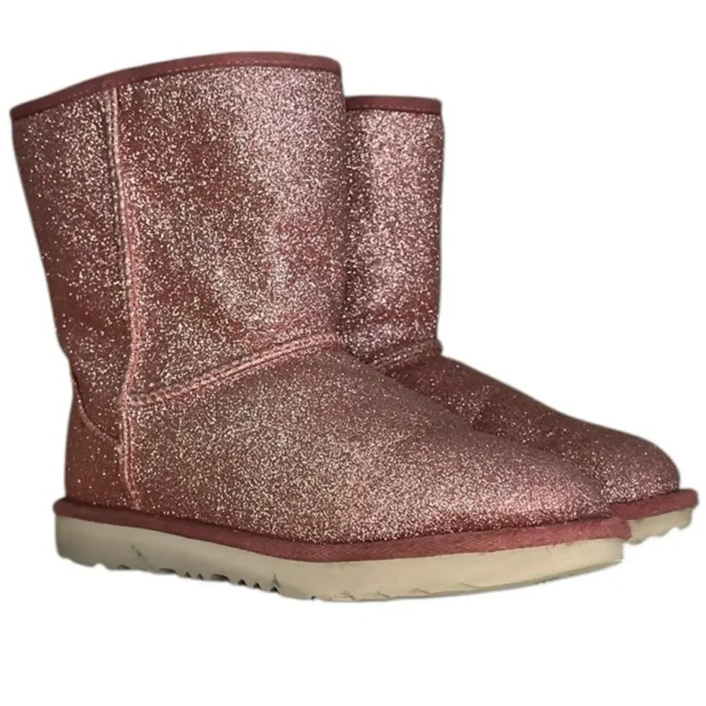 UGG girls classic
