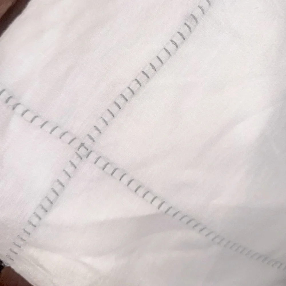 Anthropologie stitched linen