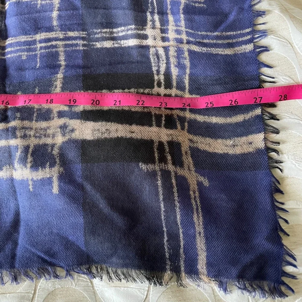 Centex scarf rich